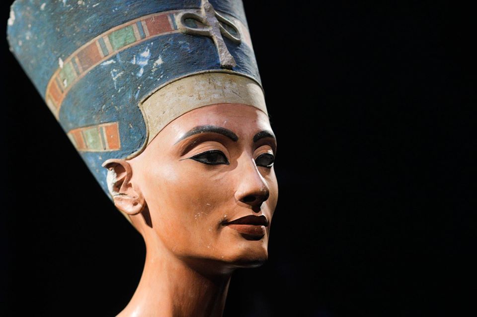 Busto di Nefertiti